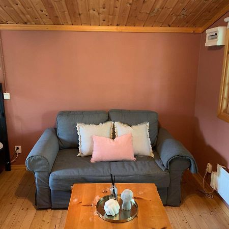 The Pink Cabin Tyfta Esterno foto